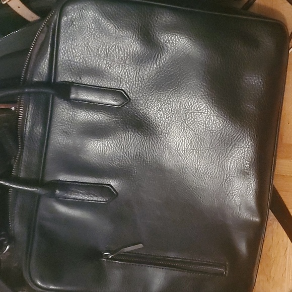 Matt & Nat Briefcase - Picture 1 of 2